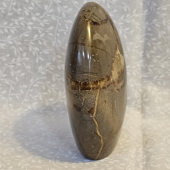 Septarian Crystal Free Form - Picture 3 of 6